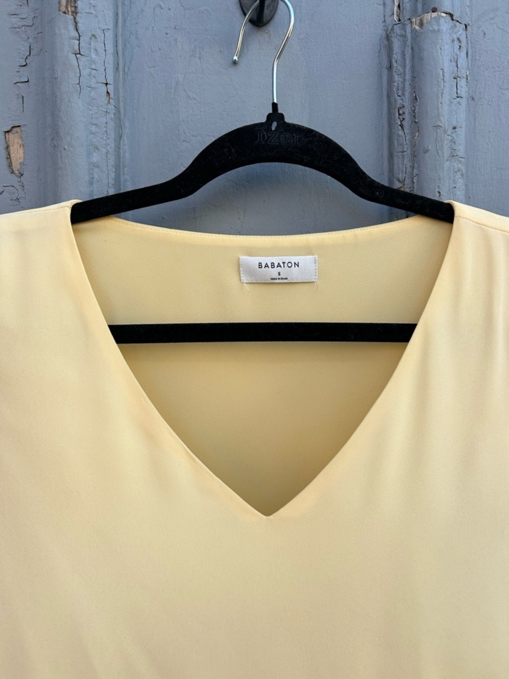 Babaton Yellow Randy Blouse, size Small - Picture 4 of 7